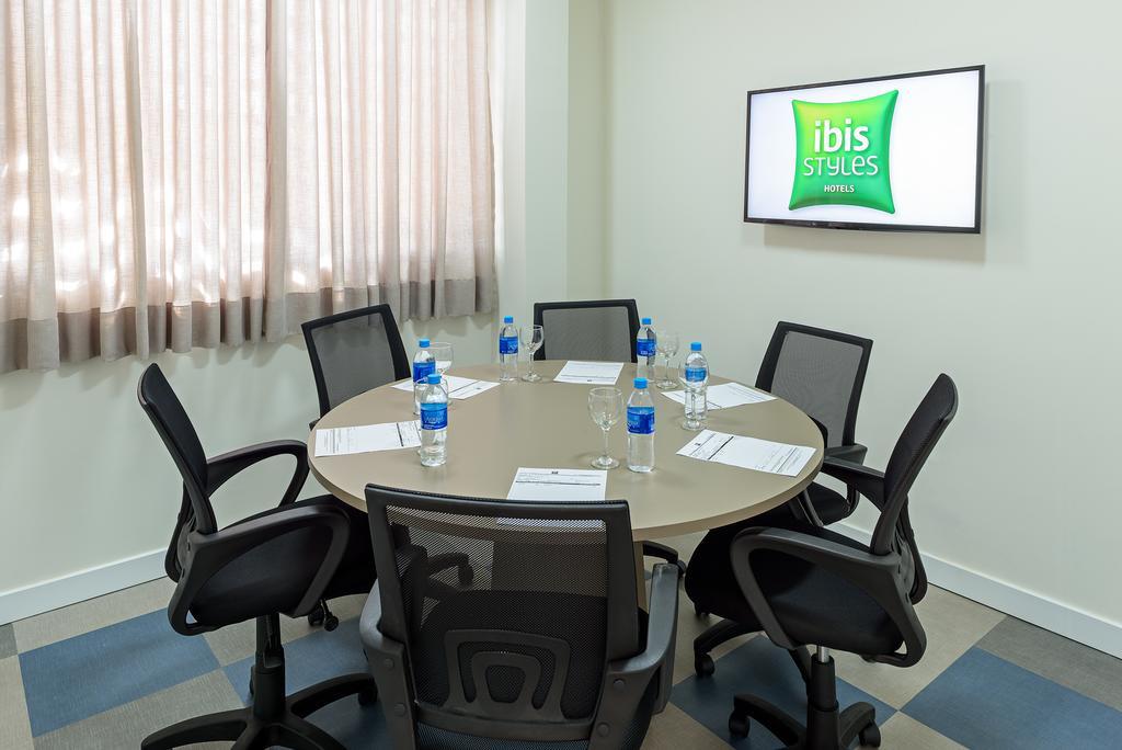 Ibis Styles Birigui Hotel Exterior photo